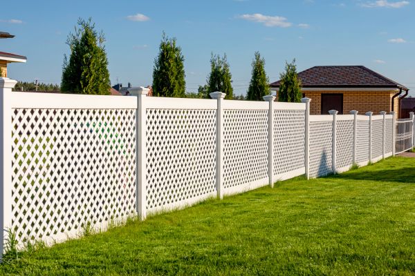Vinyl Fence Repair in Joplin