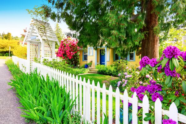 Picket Fence Installation in Joplin