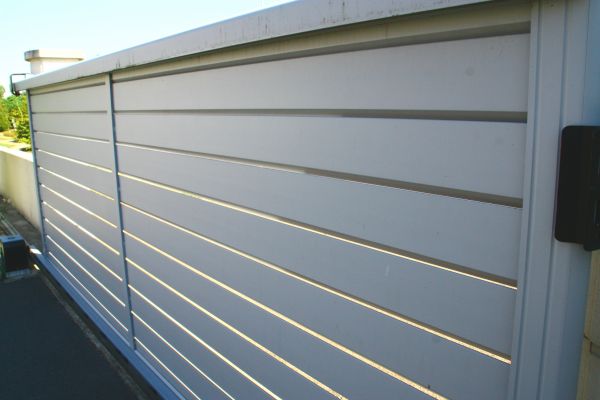 Aluminum Gate Installation in Joplin